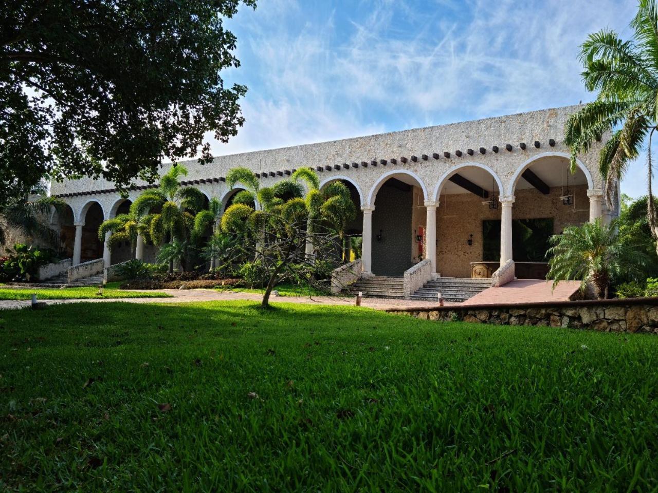 Hotel Hacienda Santa Cruz Mérida Exterior foto