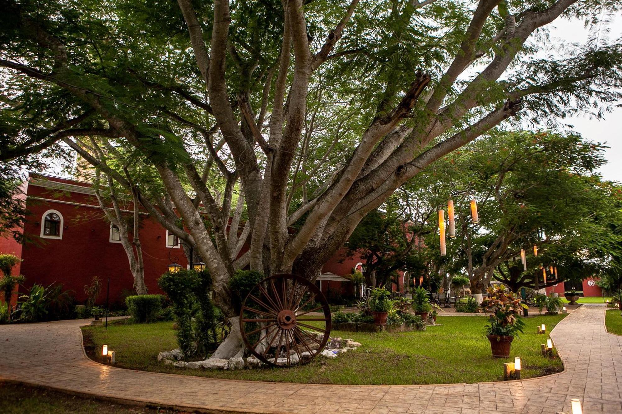 Hotel Hacienda Santa Cruz Mérida Exterior foto